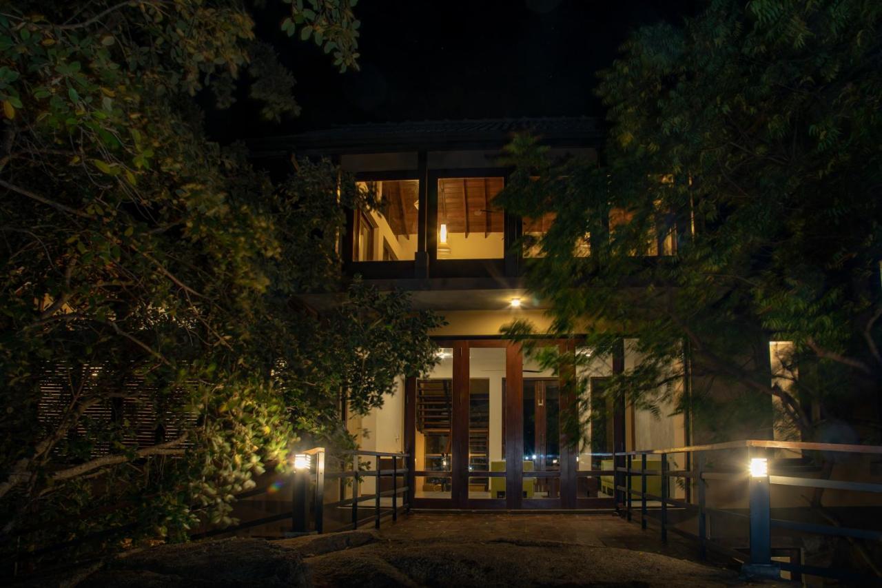 Rock Wild Yala Hotel Exterior photo